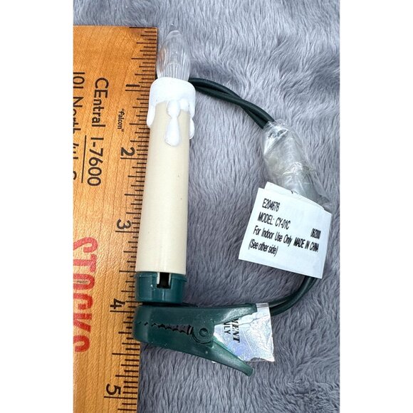 VTG 12 CHISTMAS CLIP ON CANDLE LIGHTED ORNAMENTS PLUGS INTO STRING TREE LIGHTS - Picture 3 of 5